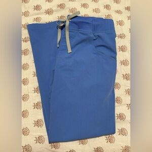 FIGS KADE SCRUB PANTS SIZE MEDIUM